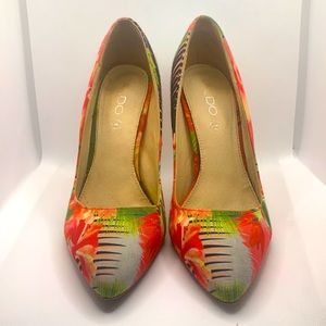 Floral Pumps